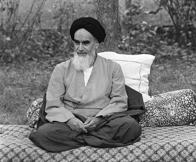 El ayatolá Ruhollah Khomeini ( JOEL ROBINE / AFP)