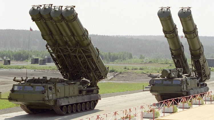 El sistema antimisiles s-300VM es uno de los más eficaces de su tipo en el mundo